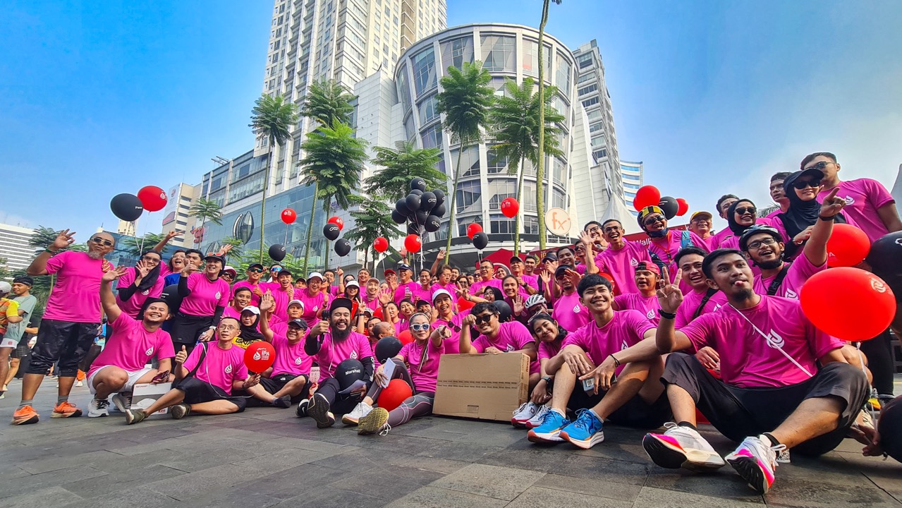 Oudpro community participants and runners gathered together